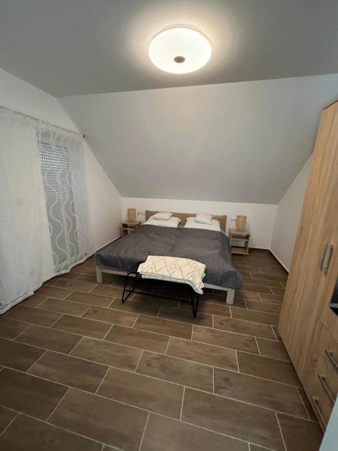 Janhaz Apartman Revfueloep מראה חיצוני תמונה